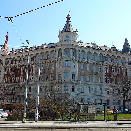 Leo Apartments Old Town Прага Екстериор снимка