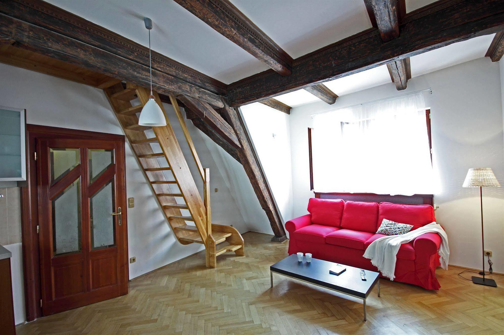 Leo Apartments Old Town Прага Екстериор снимка