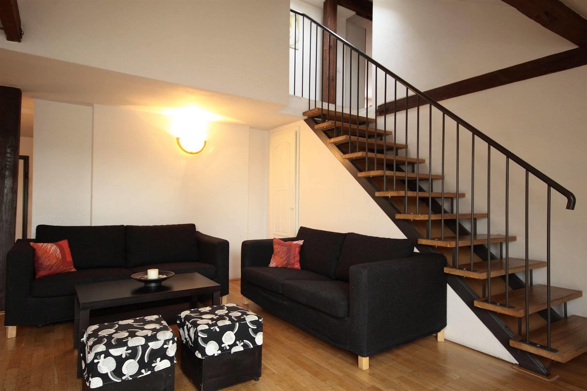 Leo Apartments Old Town Прага Екстериор снимка